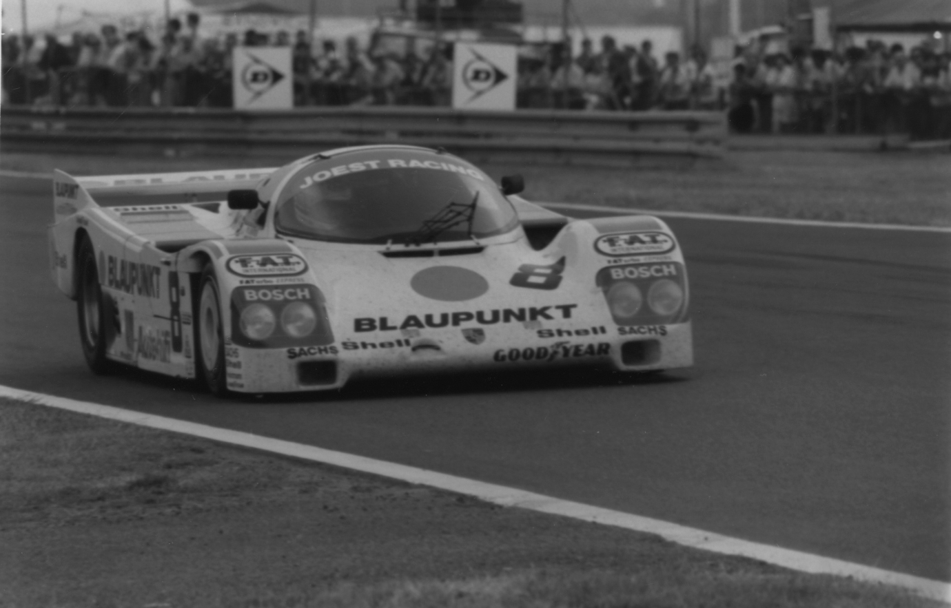 Krages liked to say he was the one who had most often driven the Porsche 956/962C! He knew the prototype like the back of his hand.
