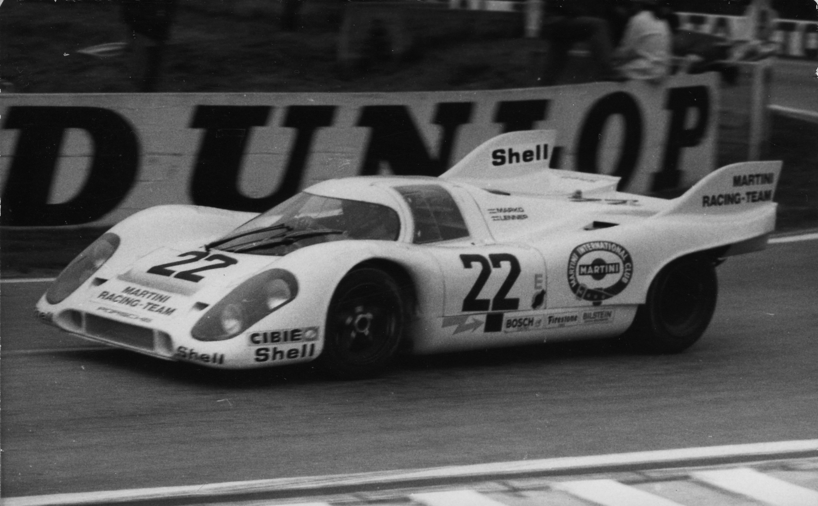 Rain prevented Hans Herrmann and Richard Attwood from beating the distance record during their win in 1970 at the wheel of a 917. That would take until the following year.