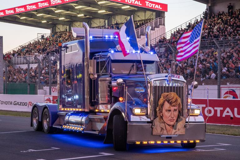 24 Heures Camions: a tribute to Johnny Hallyday